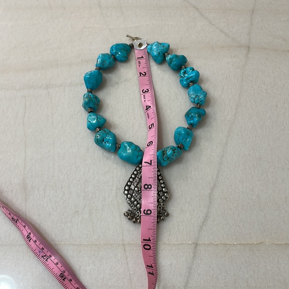 Necklace - Picture 5 of 8